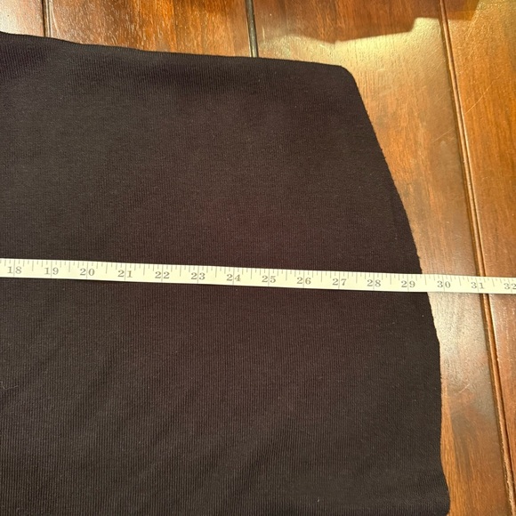 Size 2X Black sweater with Gold & silver crystal embellishment NWOT - Picture 9 of 11